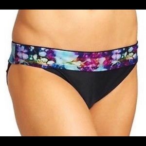 Athleta Size Medium swim bottoms (NWT)